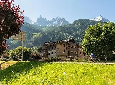 Apartment La Ginabelle - Maeva - Vue Mont Blanc 3 Pieces 6 Personnes Avec Parking - Prestige Mae-8604 Chamonix